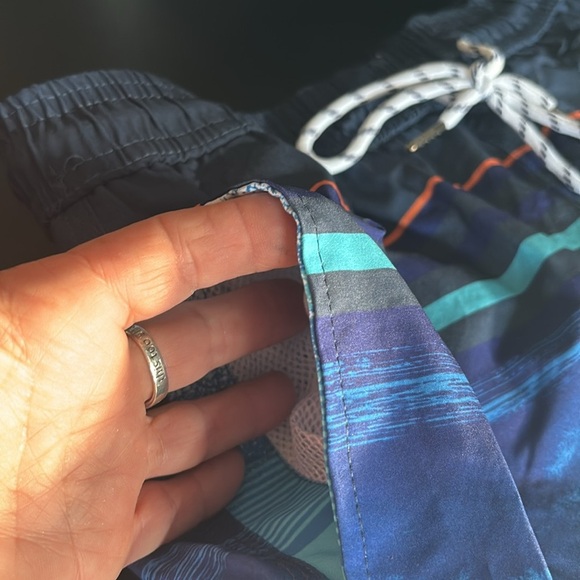 Spicy Tuna UPF 50+,Mesh lined,hip pockets, quick dry, elastic drawstring waist - Picture 3 of 10